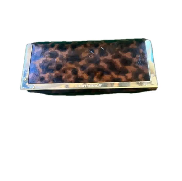 TORY BURCH sunglasses case! - Picture 1 of 6